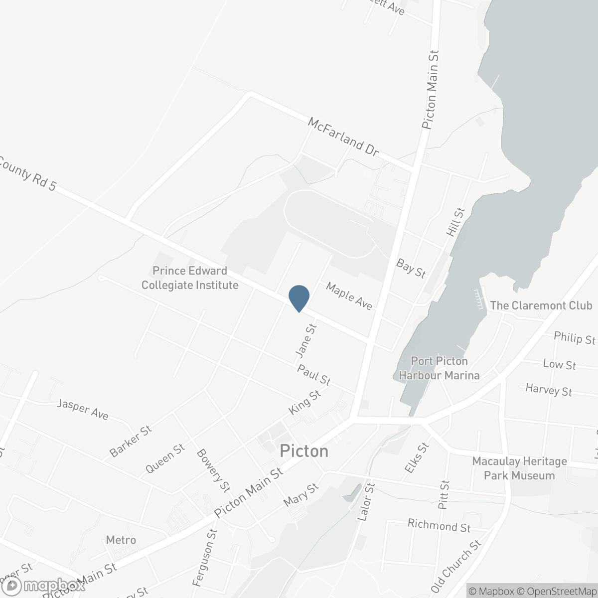 20 JOHNSON STREET, Prince Edward, Ontario K0K 2T0